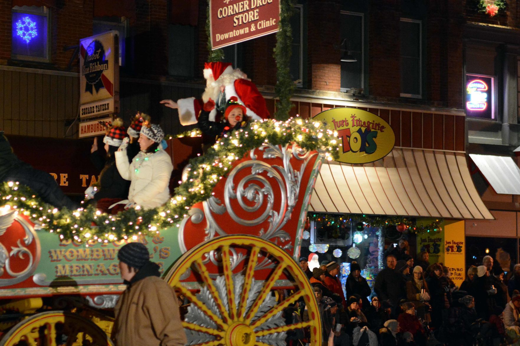 Baraboo Christmas Light Parade 2019